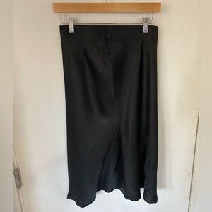 Wilfred Classic Black Midi Skirt